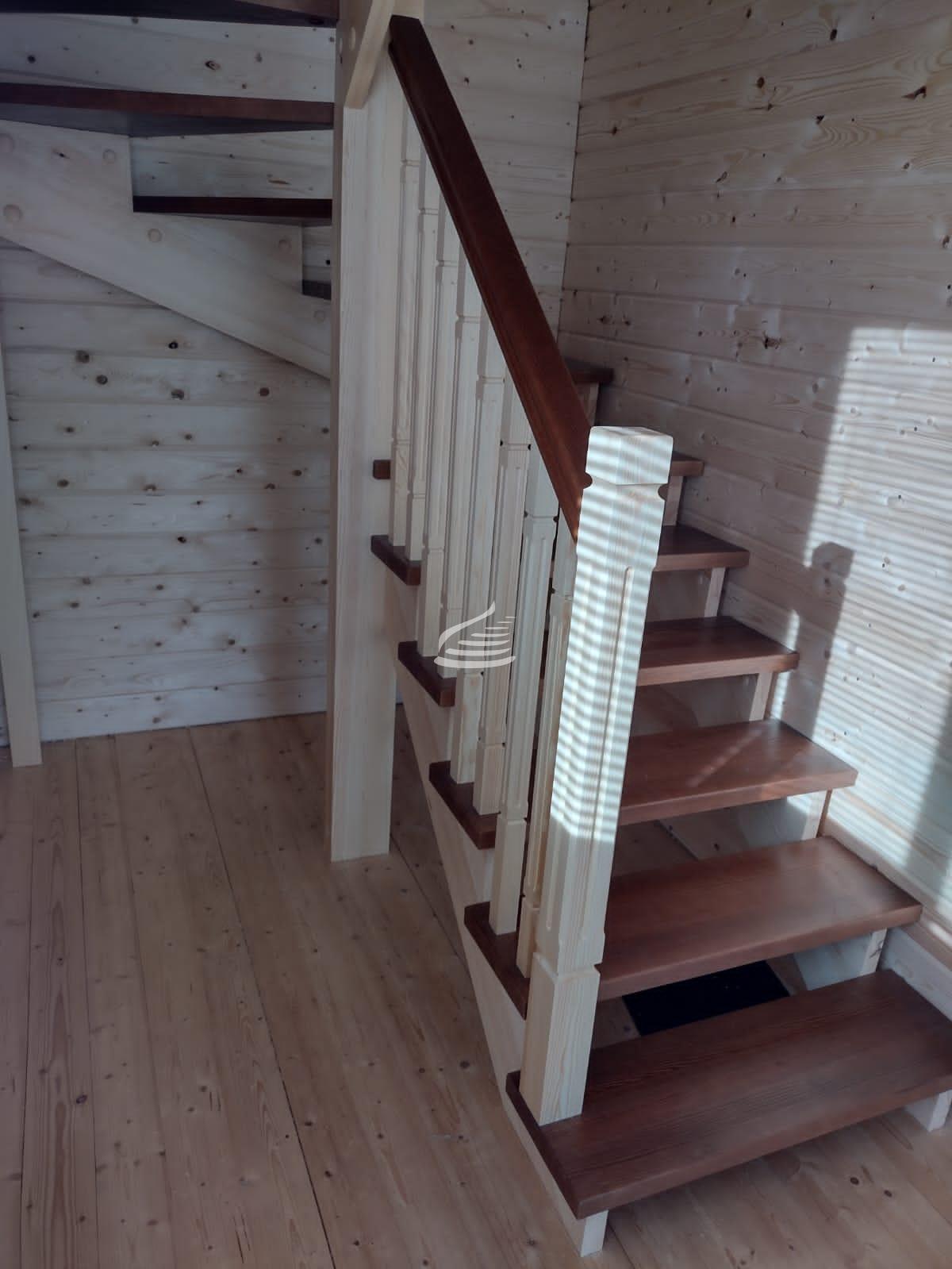 Лестница деревянная. Иннополис